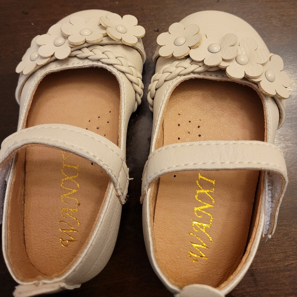 Toddler girl shoes
